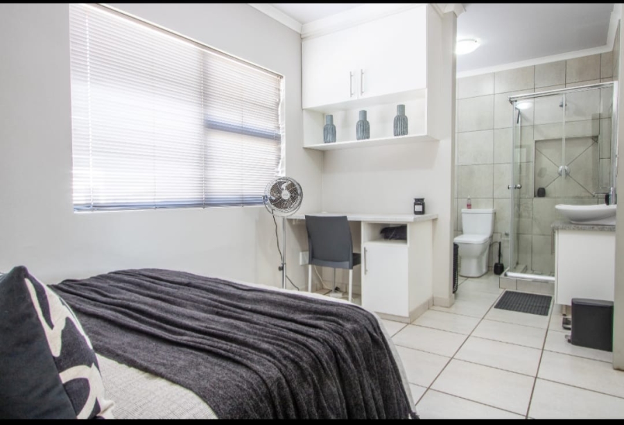 To Let 1 Bedroom Property for Rent in Mooivallei Park North West